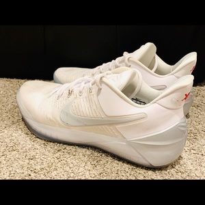 Nike Kobe A.D. Size 12